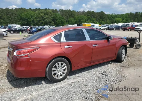 2015 Nissan Altima 2.5 z USA, uszkodzony, nr VIN 1N4AL3AP7FC244265